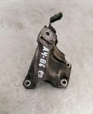 Audi A4 S4 B6 8E 8H Engine mounting bracket 8E0199308J