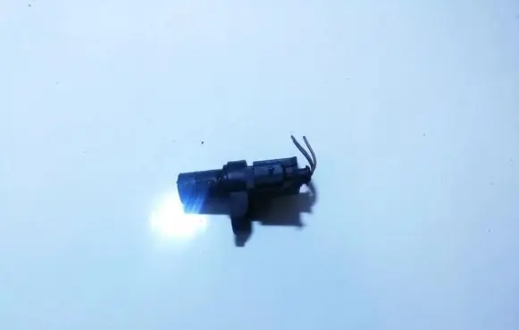 BMW 1 E81 E87 Camshaft position sensor 751862806 7518628-06
