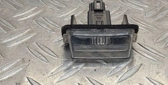 Toyota Auris E180 Number plate light