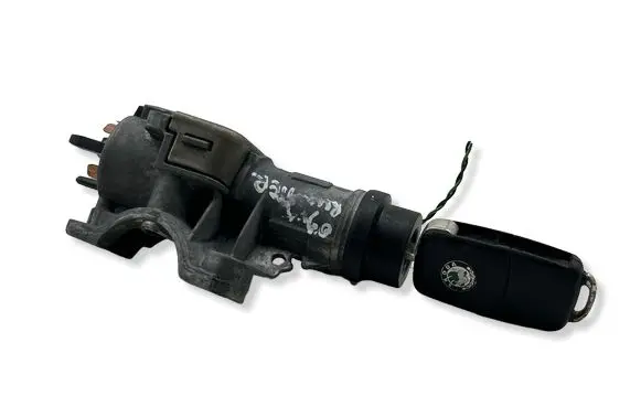 Skoda Roomster (5J) Ignition lock 4B0905851Q