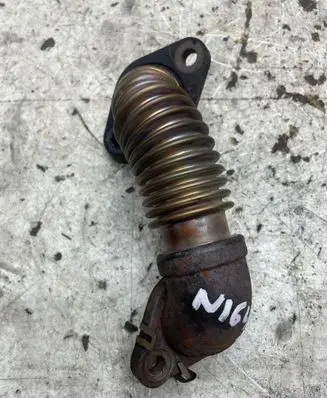 Nissan Navara D40 EGR valve line/pipe/hose 11201