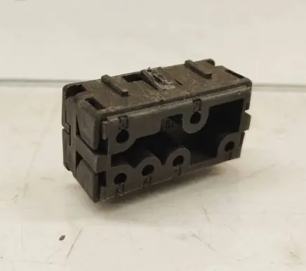 Mercedes-Benz E W124 Other engine bay part 0135458228