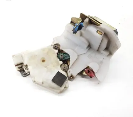 Subaru Impreza II Rear door lock 61100FE040 0892043C