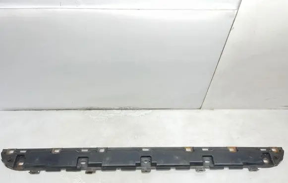 Mercedes-Benz ML W163 Tailgate trim A1637400210