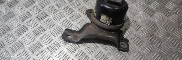 Volvo XC60 Engine mount bracket 30671245