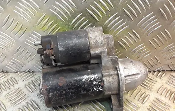 Mercedes-Benz C W203 Starter motor 0051513901