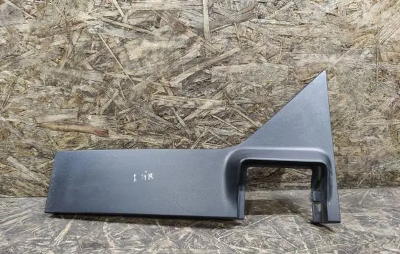 Honda Element Rear side glass trim 75650SCV