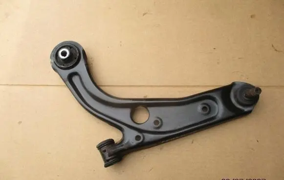 Fiat Panda III Front lower control arm/wishbone 51928527