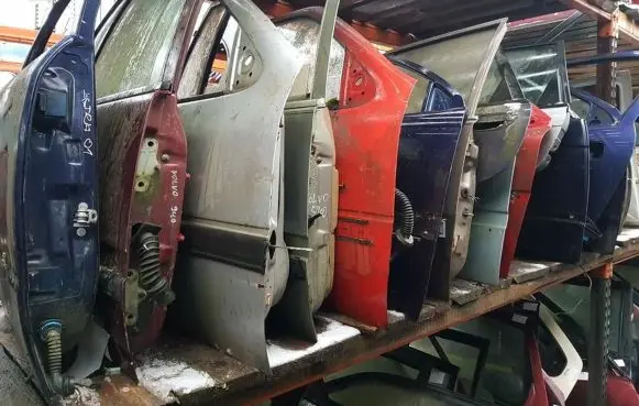 Opel Tigra A Front door melynos