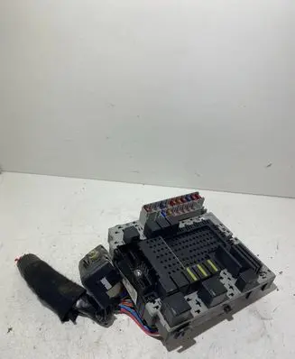 Volvo S80 Fuse box set 8688153 8645729