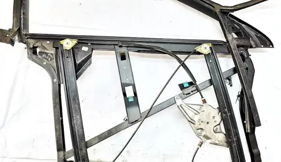 Audi A6 S6 C5 4B Front door window/glass frame 