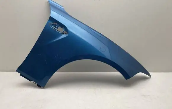 BMW M2 F87 Fender 