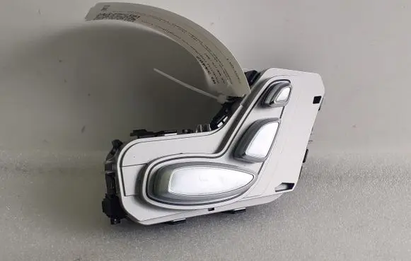 Mercedes-Benz C W205 Seat control switch A2059057451 1468061