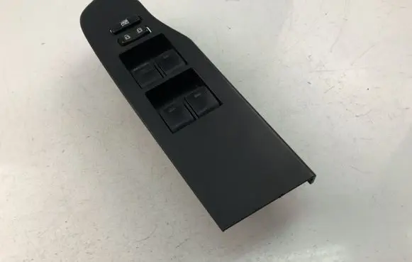 Toyota Auris E180 Electric window control switch 025332AF