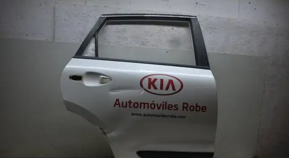 KIA Niro Rear door 