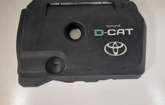 Toyota Avensis T250 Engine cover (trim) 000034