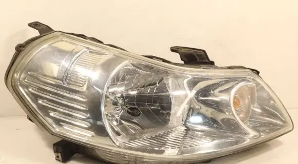 Suzuki SX4 Headlight/headlamp 10016684