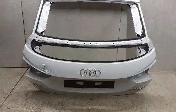 Audi Q4 Sportback e-tron Truck tailgate 