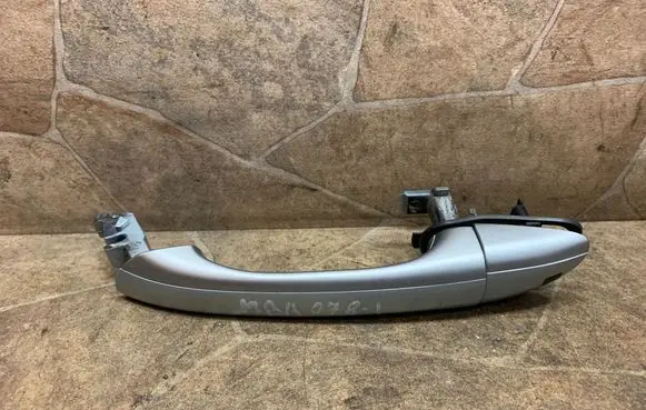 Mercedes-Benz SL R230 Front door exterior handle 