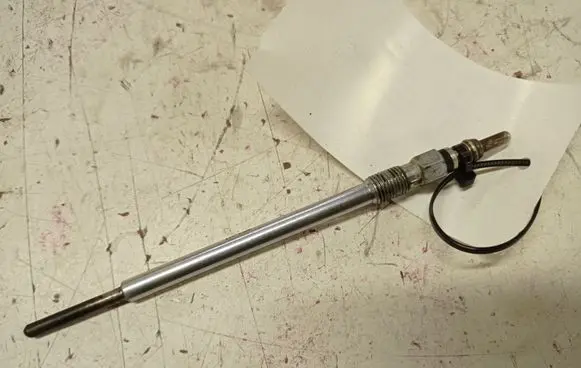 Opel Astra H Glow plug NGKYE07