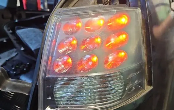 Mitsubishi Outlander Rear/tail lights 220-87813 IMPRK1522019