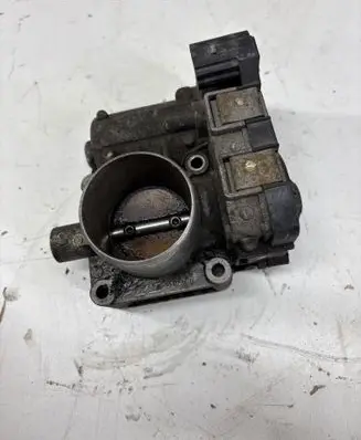 Fiat 500 Throttle body valve 55192787