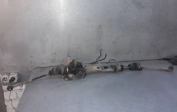 Hyundai Santa Fe Steering rack 5770026500