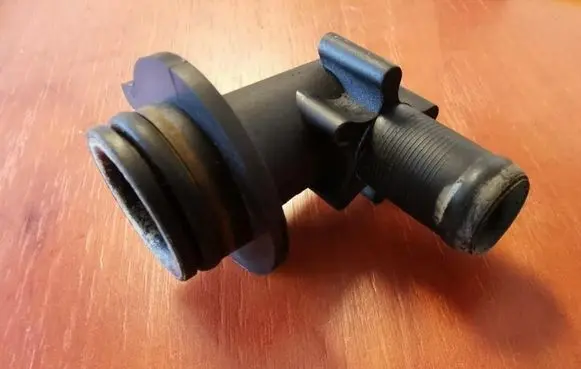 Ford Focus Engine coolant pipe/hose 6790862670