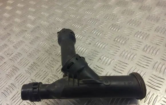 Audi A6 S6 C7 4G Engine coolant pipe/hose 04L121026R
