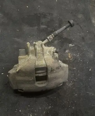 Volvo V70 Front brake caliper