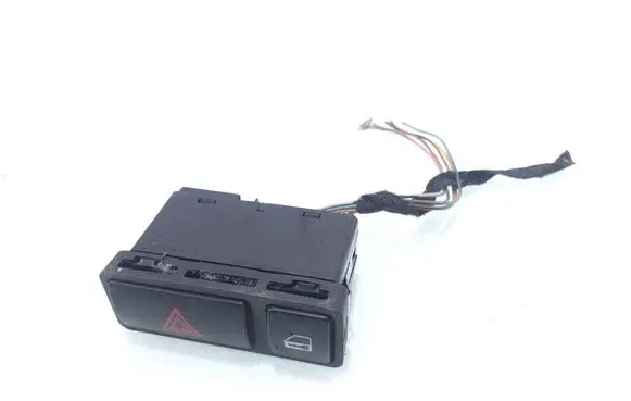 BMW X5 E53 Hazard light switch 8368920 61318368920