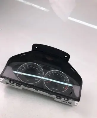 Volvo V70 Speedometer (instrument cluster) 31296366AB