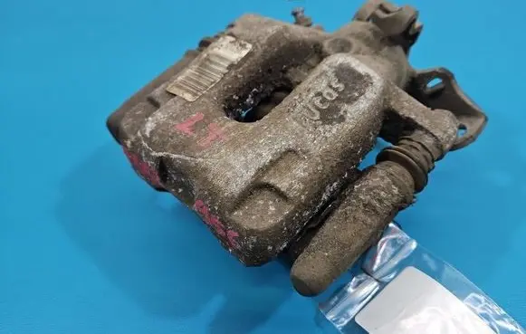 Peugeot 2008 I Rear brake caliper IMPRK1552956