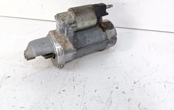 BMW 5 F10 F11 Starter motor 7631558 4280009130