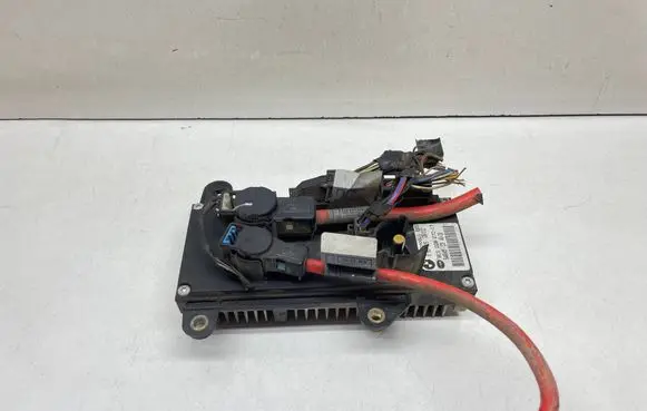 BMW 7 E65 E66 Power management control unit 6957026