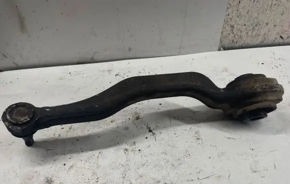 Mercedes-Benz E W211 Front lower control arm/wishbone
