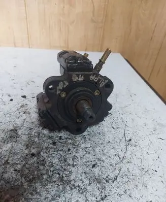 Alfa Romeo 156 Fuel injection high pressure pump 0445010007