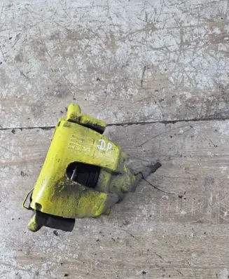 Volvo S40 Front brake caliper