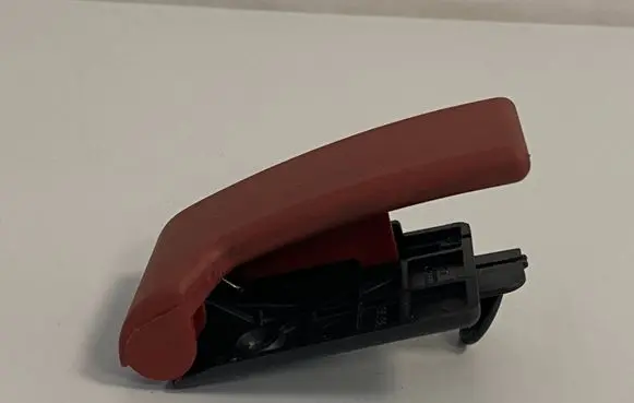 Mercedes-Benz C W203 Engine bonnet (hood) release handle