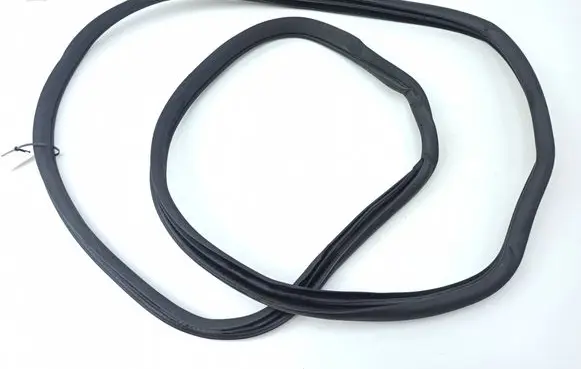 Mercedes-Benz GLK (X204) Front door rubber seal A2046970751 2046970751