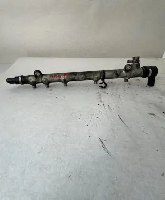 Mercedes-Benz Vito Viano W639 Fuel main line pipe A6110700395