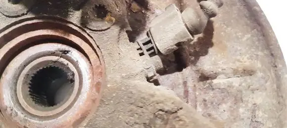 Volkswagen Golf V ABS brake wheel speed sensor