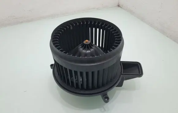 Dodge Durango III Heater fan/blower AY2727006361