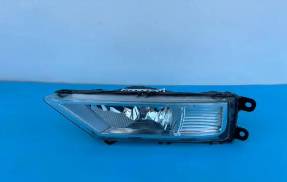 Volkswagen Tiguan Front fog light 5NA941699A