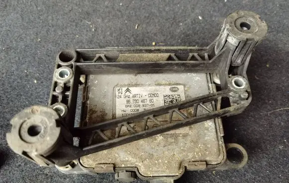 Peugeot 3008 I Distronic sensor radar 9673046780 6PZ00993701