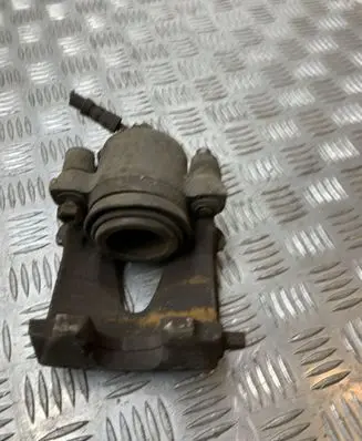 Volkswagen Golf V Front brake caliper