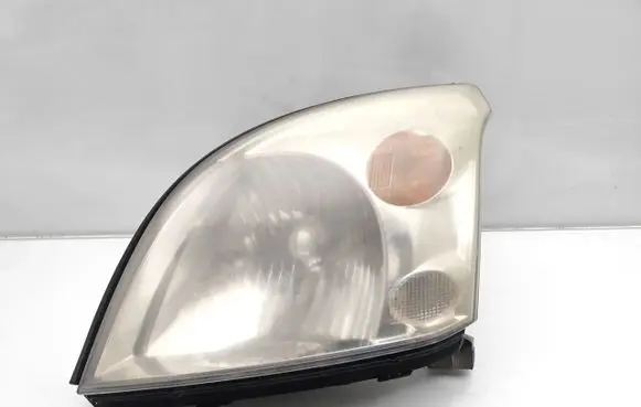 Toyota Land Cruiser (J120) Headlight/headlamp 99226-80008