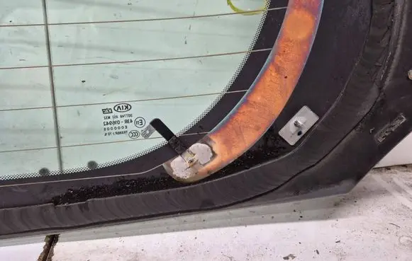 Rear windscreen/windshield window