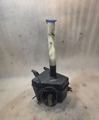 KIA Sportage Windshield washer fluid reservoir/tank