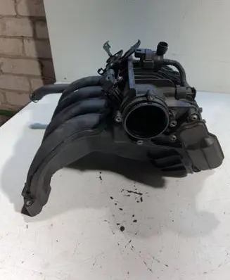 BMW 3 E90 E91 Intake manifold 7544513